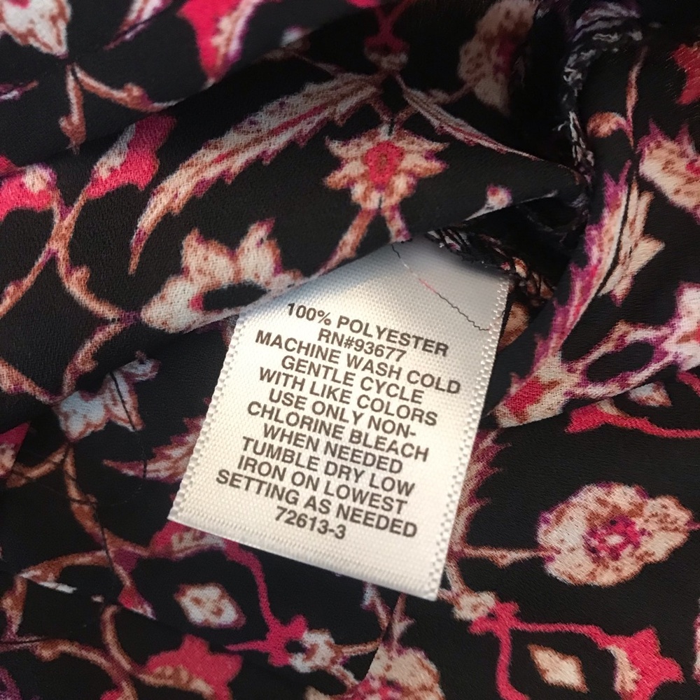 Liz Claiborne V Neck Floral Blouse Size 3X Ruffle Neckline Easy Care Office - Picture 7 of 9